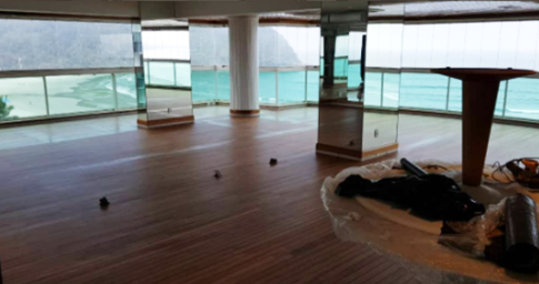 residencia 5 em projeto de piso teka para embarcação — Zimarine