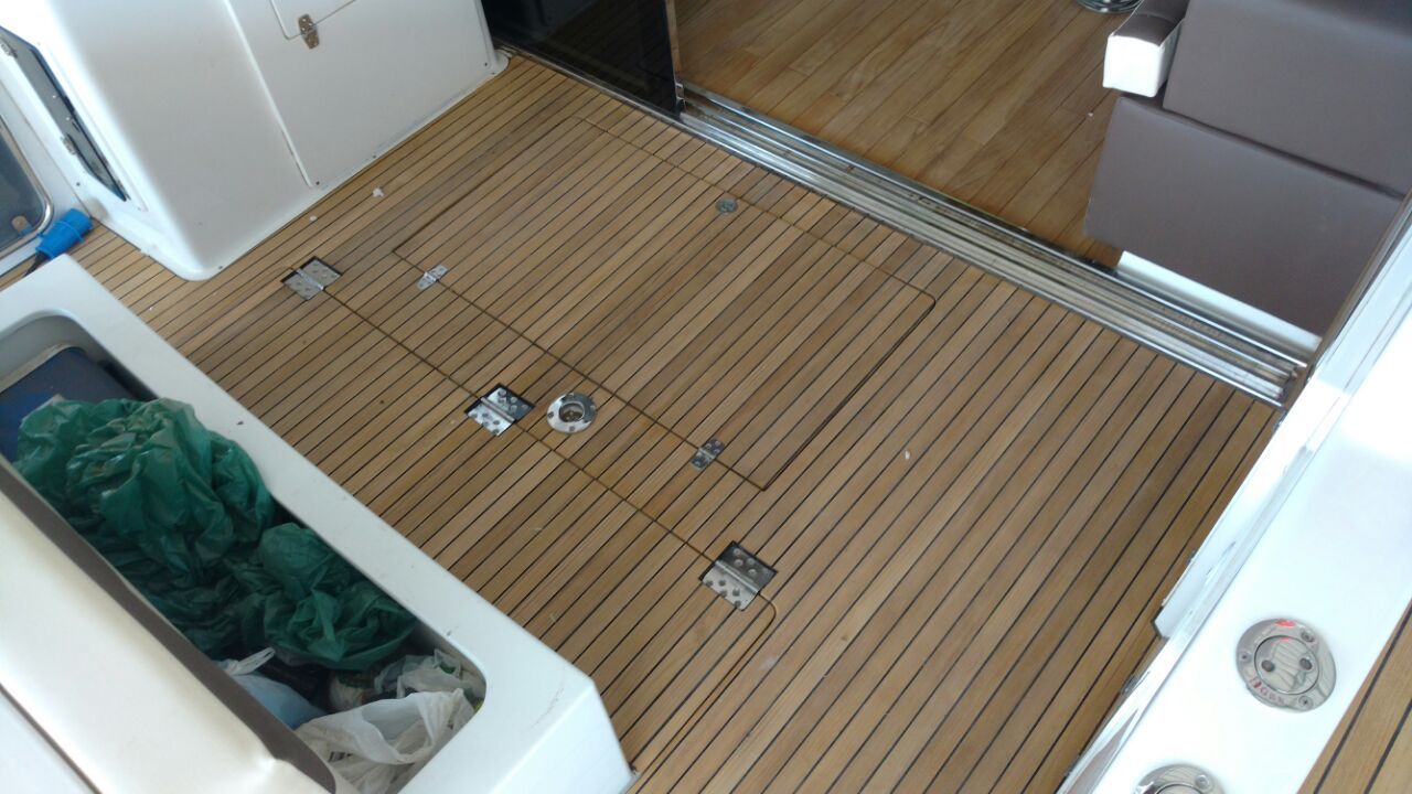 detalhe do projeto de piso teka para embarcação — Zimarine