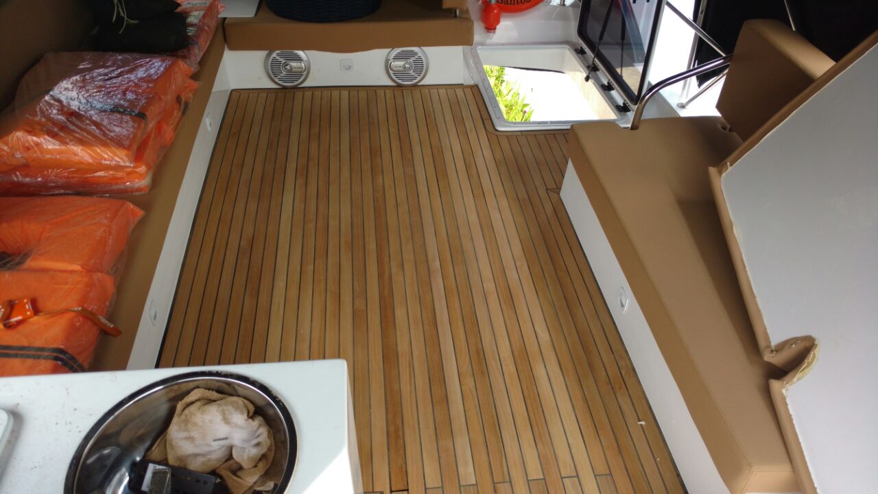 imagem 20160401 wa0014 em projeto de piso teka para embarcação — Zimarine