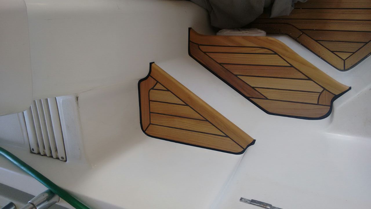 detalhe do projeto de piso teka para embarcação — Zimarine
