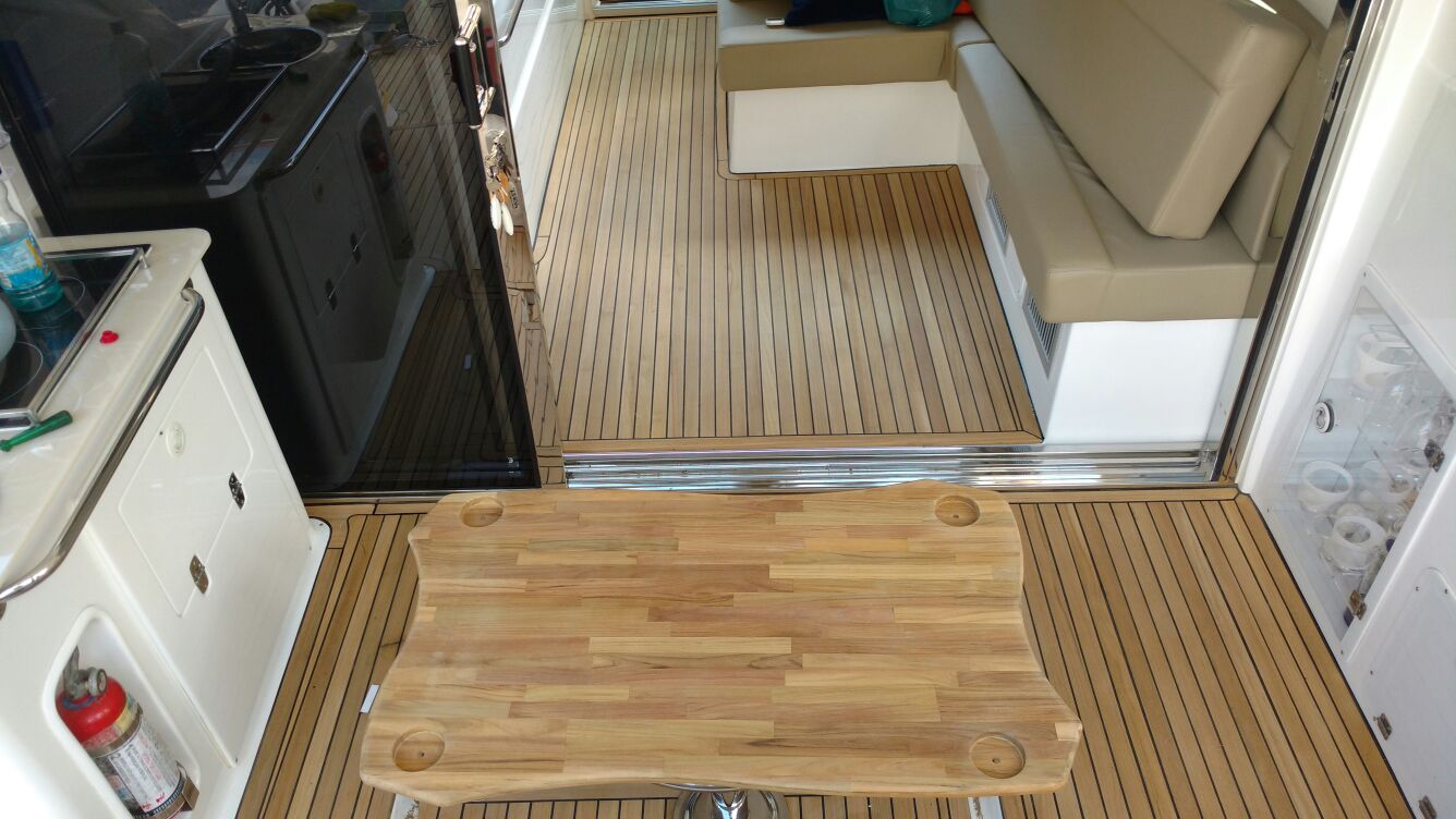 imagem 20151215 wa0081 em projeto de piso teka para embarcação — Zimarine